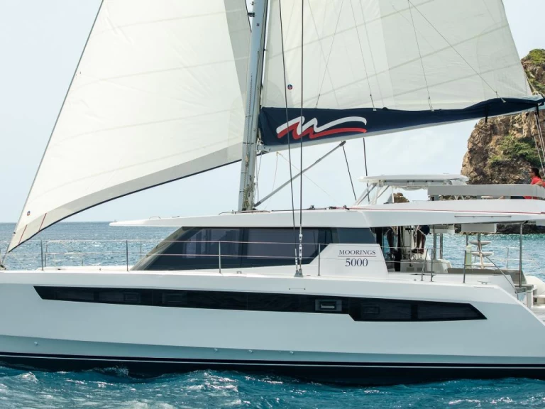 Noleggio Catamarano Leopard con patente nautica