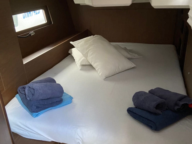 Noleggiare una Bénéteau Oceanis 46.1 a Cannigione