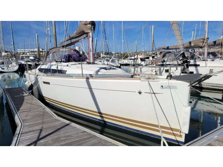 Noleggio Barca a vela a Saint-Quay-Portrieux – Jeanneau Sun odyssey 379 performance