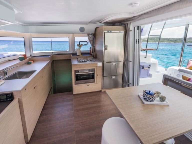 Noleggio a Spalato – Lagoon Lagoon 38 su SamBoat