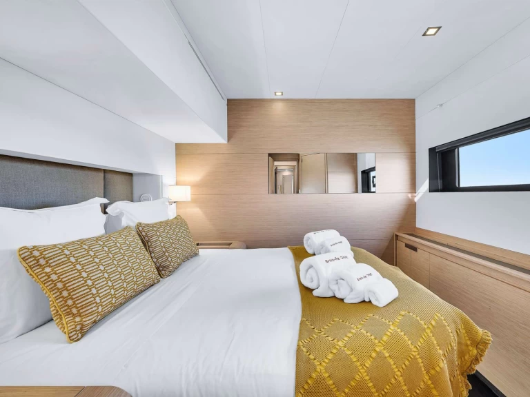 Noleggio Catamarano Fountaine Pajot con patente nautica