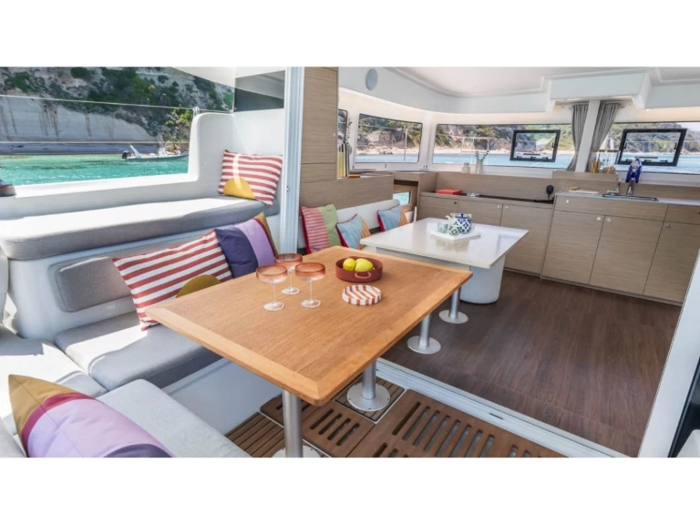 Noleggio a Furnari – Lagoon Lagoon 38 su SamBoat