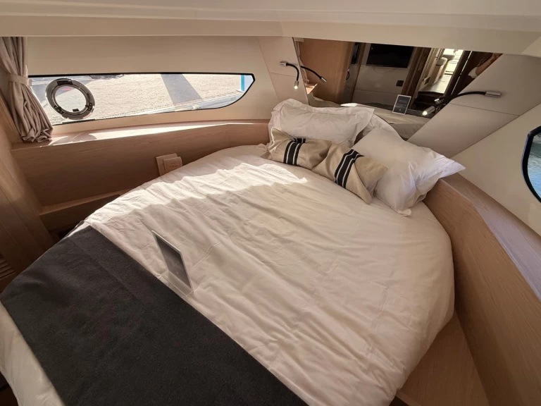 Noleggio barche Spalato economico Swift Trawler 37 Fly