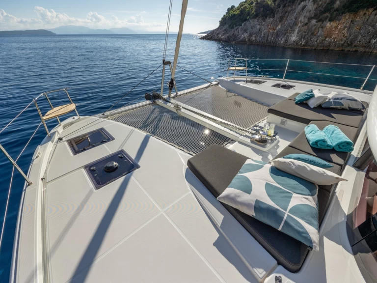 Noleggio Catamarano a Lefkáda – Lagoon Lagoon 43