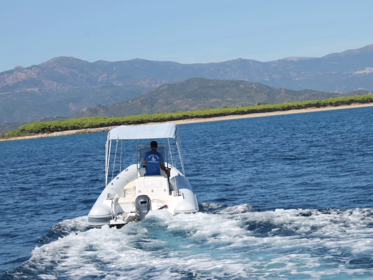Noleggio Gommone con o senza skipper Gommonautica a Arbatax