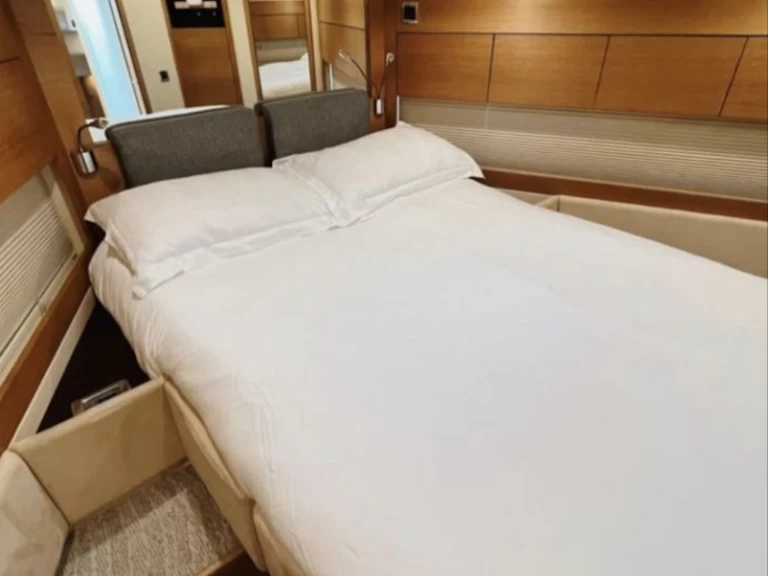 Noleggio barche Dubai Marina economico Phantom, 52 