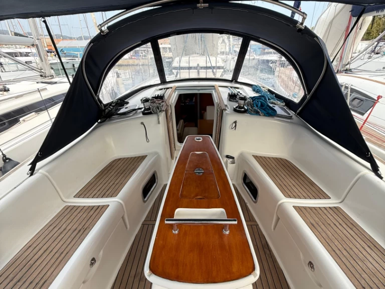 Noleggio Barca a vela Bénéteau con patente nautica