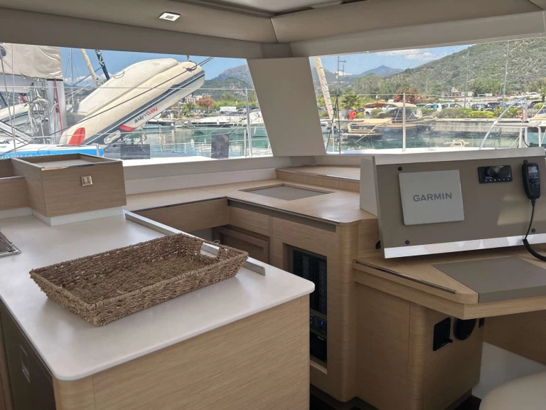 Noleggio a Salerno – Fountaine Pajot Astrea 42 su SamBoat