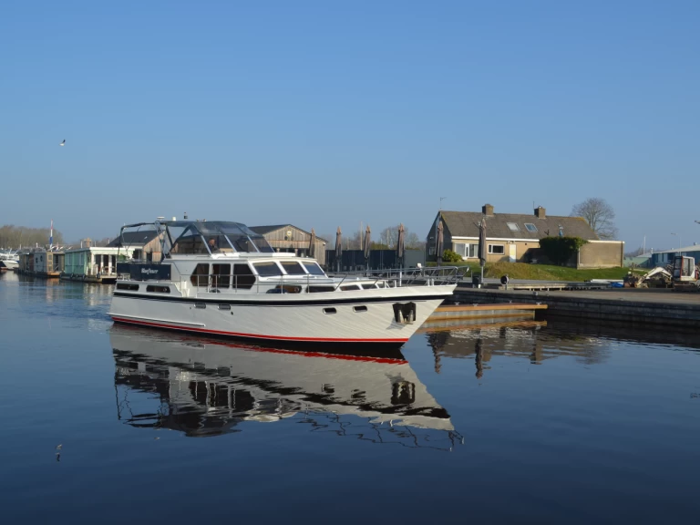 Noleggiare una De Drait Valkkruiser 1350 a Drachten