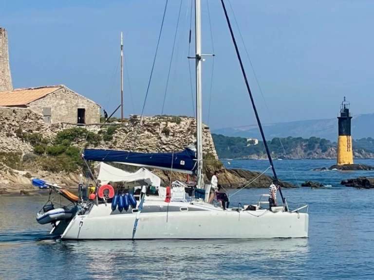 Noleggio Catamarano con o senza skipper Fountaine Pajot a Hyères