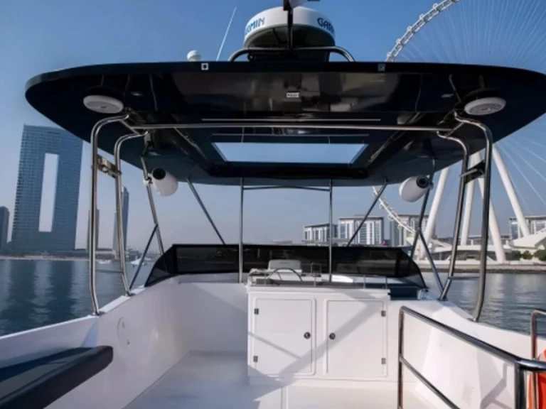 Noleggio barche Dubai Marina economico 64