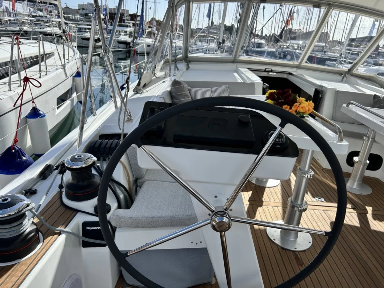 Noleggiare una Bénéteau Oceanis 47 - 5 cab. a Spalato