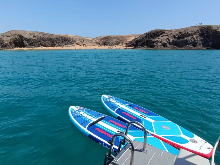 Sea Ray Sea Ray 390 Express Cruiser da affittare a  Playa Blanca