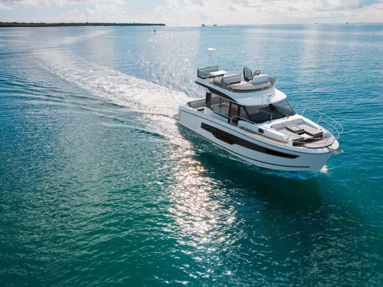 Jeanneau Merry Fisher 1095 Fly Serie2 da affittare a  Zaravecchia (Biograd)