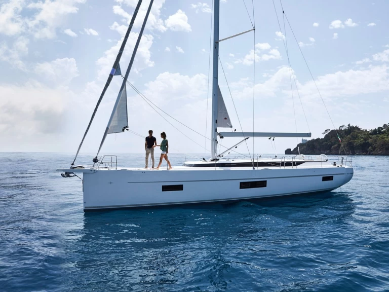 Noleggiare una Bavaria Cruiser 50 a Pola