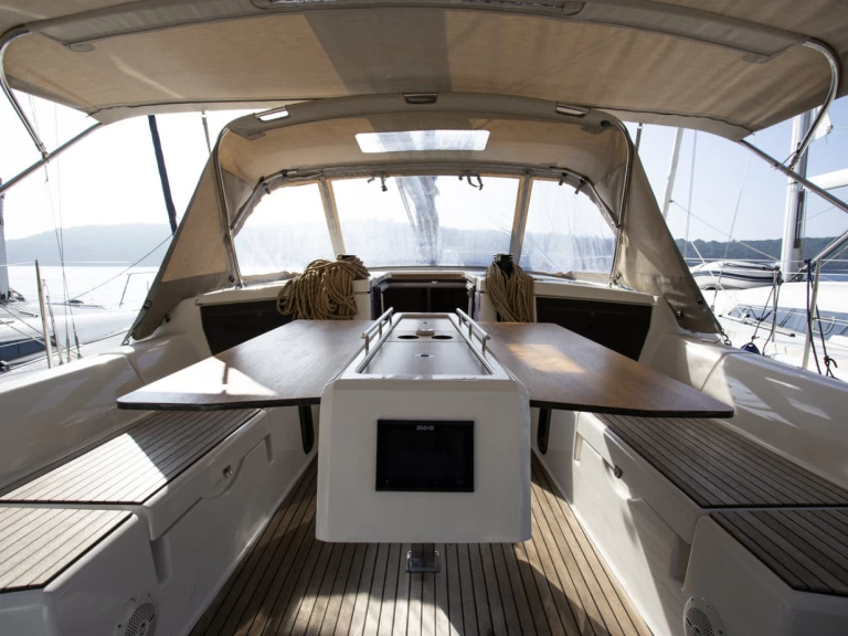 Noleggio barche Dufour Dufour 430 Grand Large a Spalato su Samboat