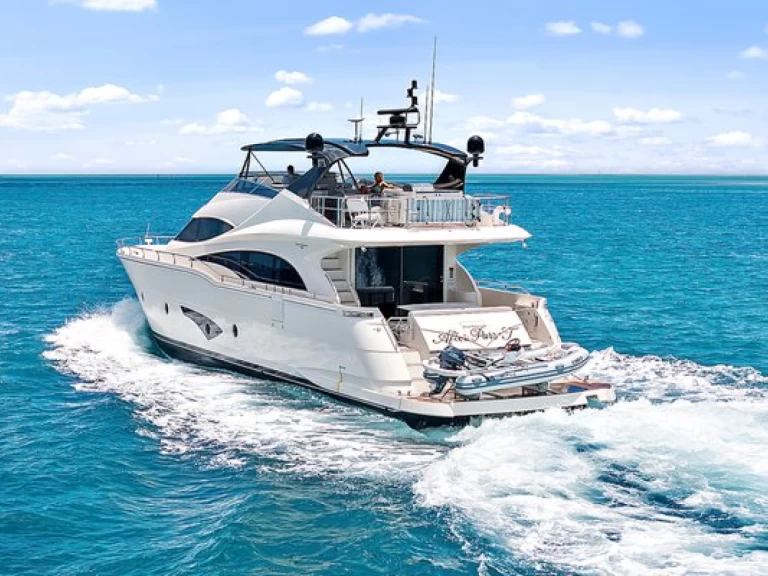 Noleggio Yacht di lusso a Key West – Marquis-Yachts Marquis 720 Flybridge
