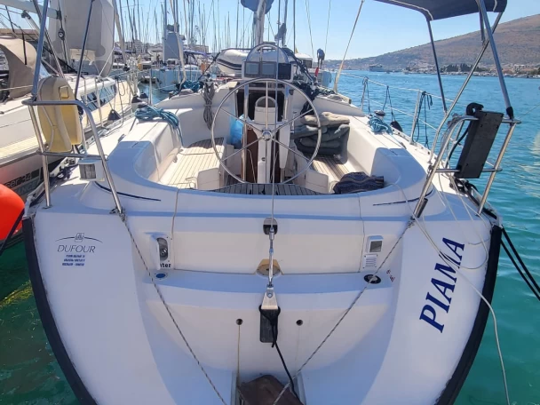 Noleggio Barca a vela Dufour con patente nautica