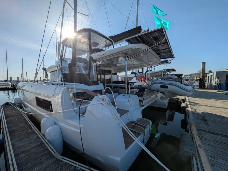 Noleggio Catamarano con o senza skipper Lagoon a Bas du Fort