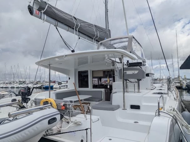 Noleggio barche Lagoon Lagoon 40 a Bas du Fort su Samboat