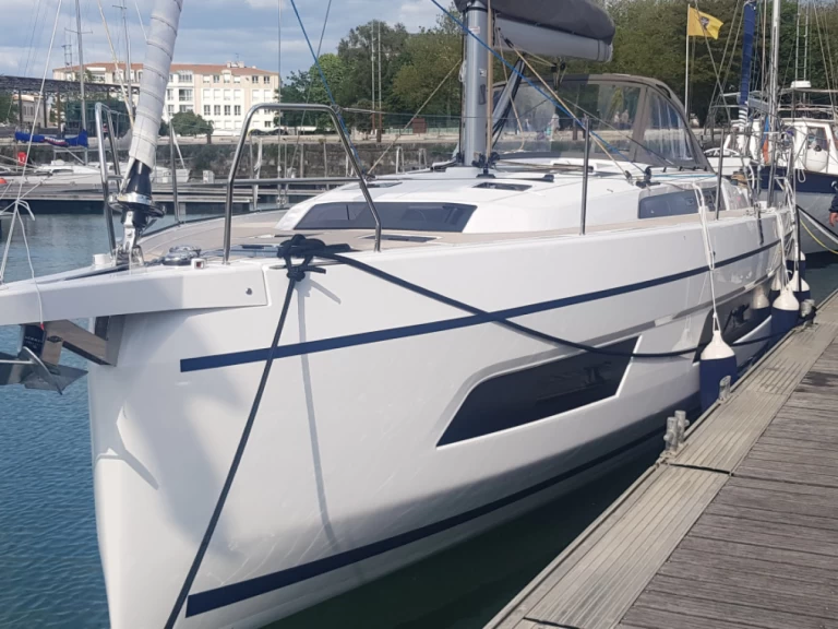Noleggio a Larmor-Plage – Dufour Dufour 41 su SamBoat