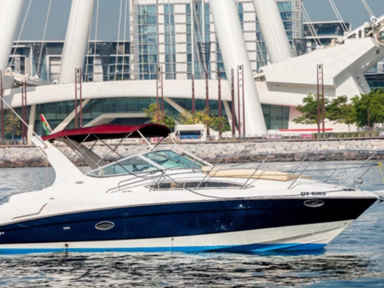 Noleggio barche Régal Commodore 300 a Dubai Marina su Samboat