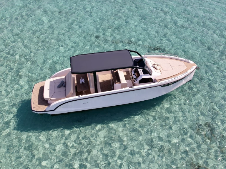 Noleggiare una Rand Archipelago 32 a Marina Ibiza