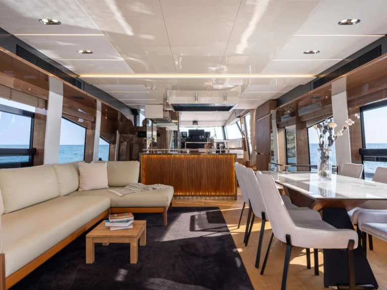 Noleggio barche Prestige Yachts ENTHUSIAST a Napoli su Samboat