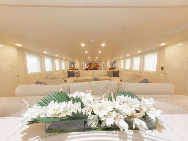 Noleggiare una Oceanfast YCM FIFTY a Maiorca