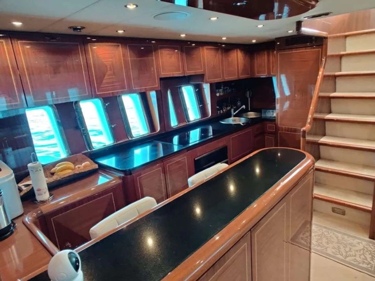 Noleggio a Miami – Mangusta Elton II su SamBoat