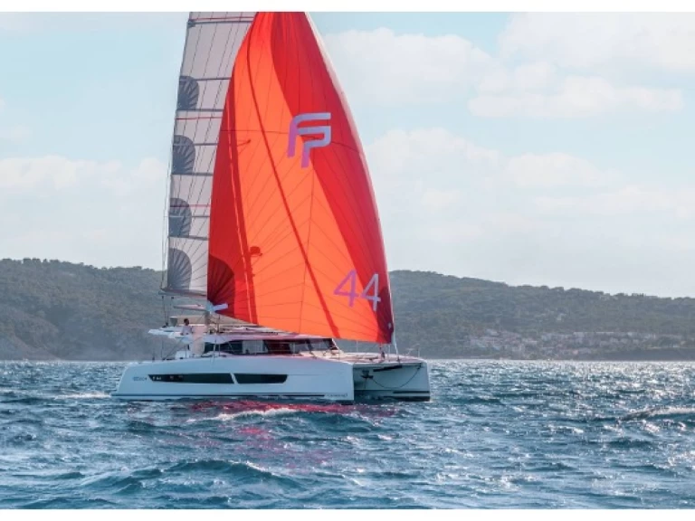 Fountaine Pajot Fountaine Pajot FP 44 Maestro - 3 cab. da affittare a  Saint-Raphaël