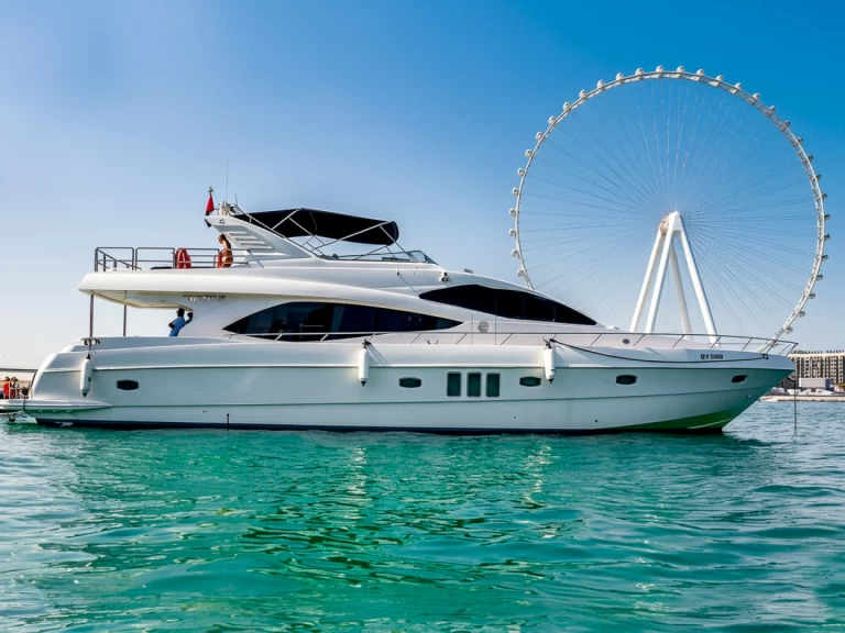 Noleggio a Dubai Marina – Gulf Craft Majesty 77ft su SamBoat