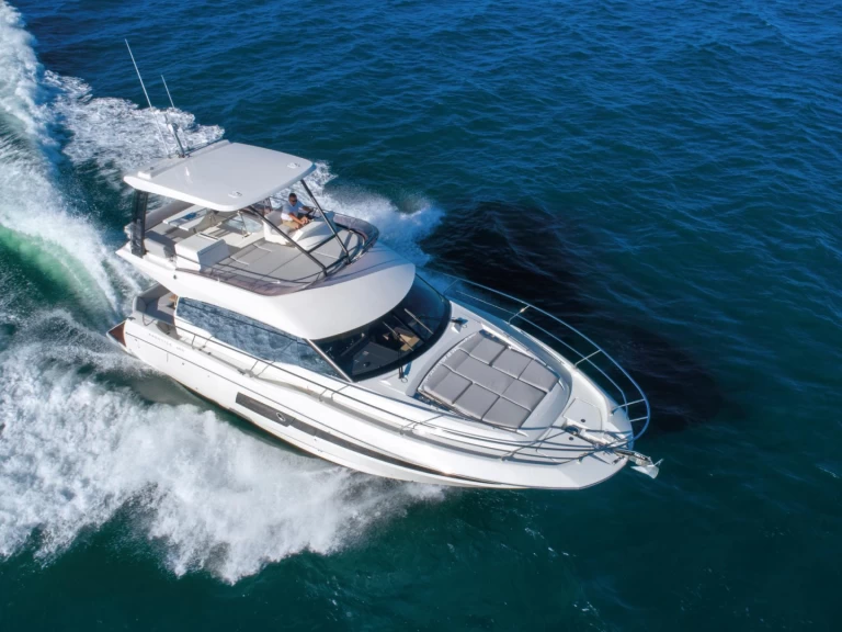 Noleggio barche Castellammare di Stabia economico Prestige 46