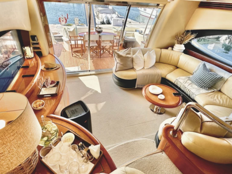 Azimut Azimut 62 Fly da affittare a  Dubai Marina