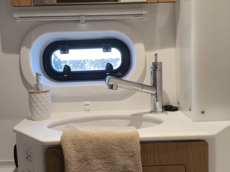 Noleggiare una Bali Bali 4.2 a Perigiali