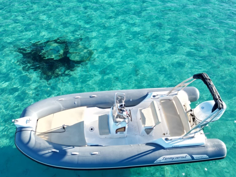 Noleggio barche Porto-Vecchio economico Capelli 626 Luxe