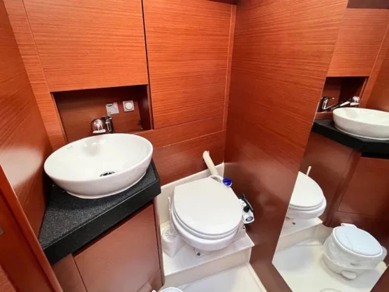 Noleggio Barca a vela Hanse con patente nautica