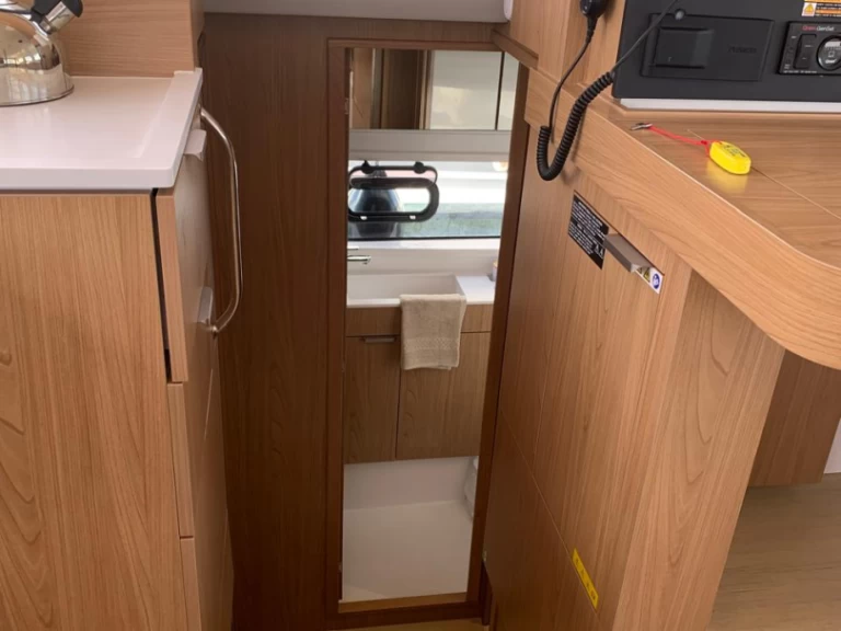 Noleggio Catamarano Bali con patente nautica