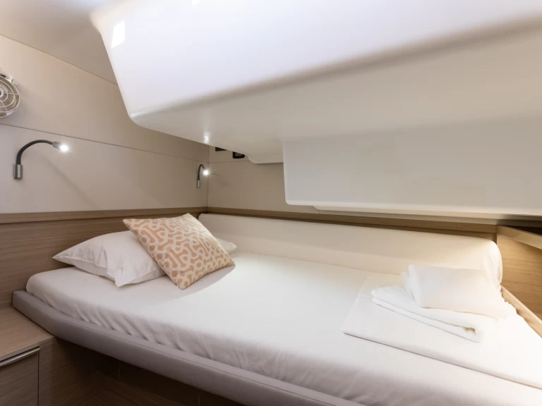 Noleggio Catamarano con o senza skipper Lagoon a Spalato