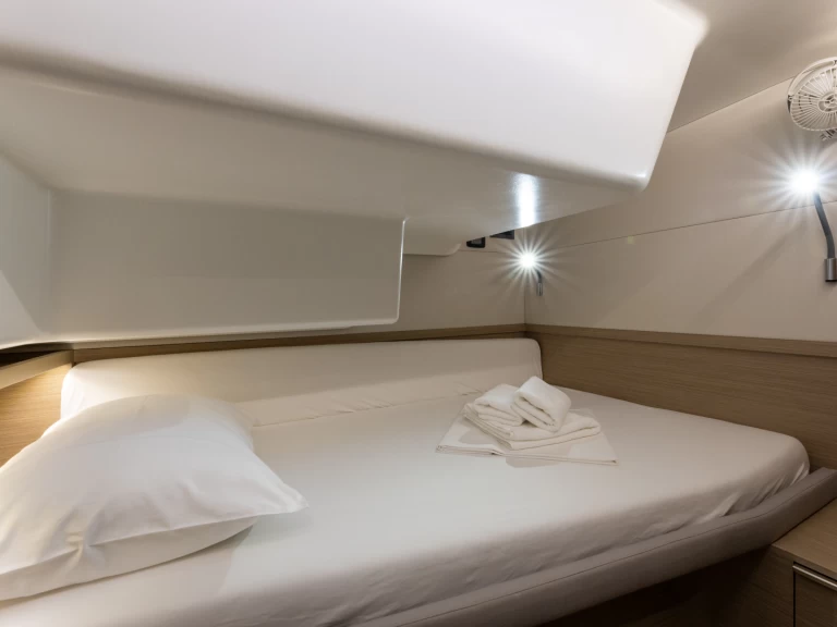 Noleggio barche Spalato economico Lagoon 51 (2025)