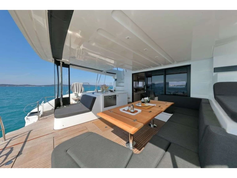 Noleggio barche Lagoon Lagoon 55 a Kaštel Gomilica su Samboat