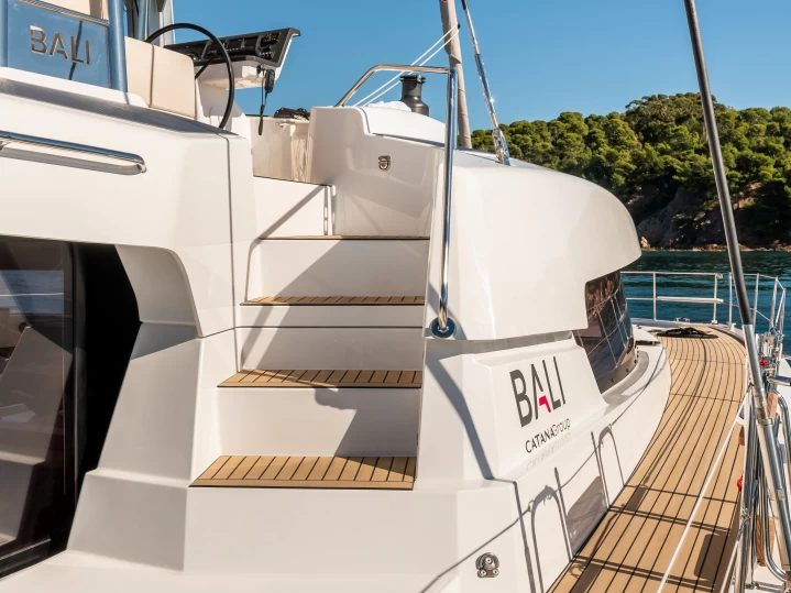 Noleggio Catamarano a Castelli – Bali Bali 5.8