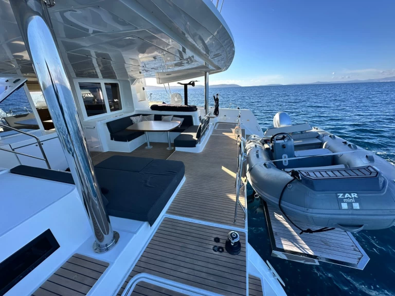 Noleggio Catamarano con o senza skipper Lagoon a Trogir