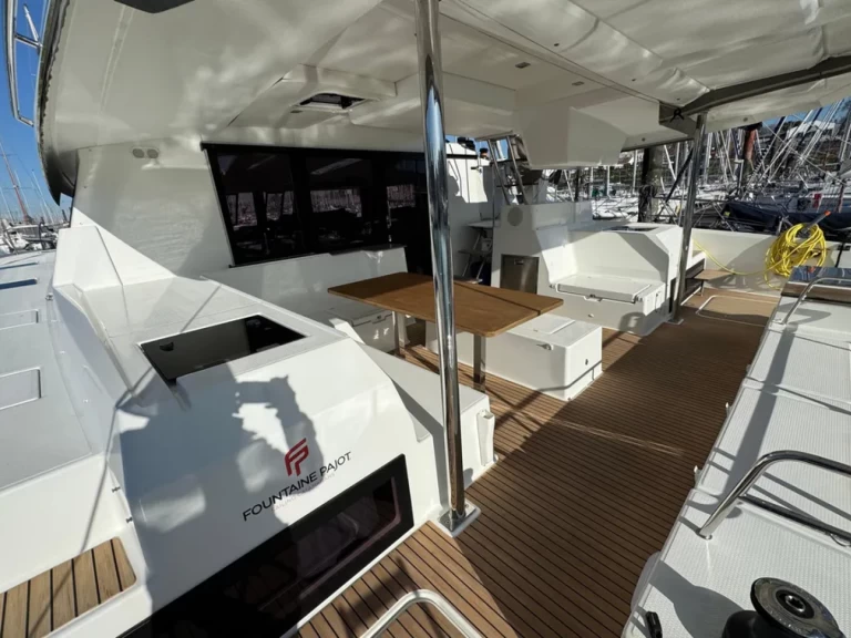 Noleggio Catamarano a Le Marin – Fountaine Pajot Sanoa