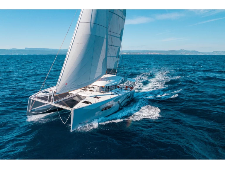 Noleggio Catamarano con o senza skipper Excess a Lefkáda