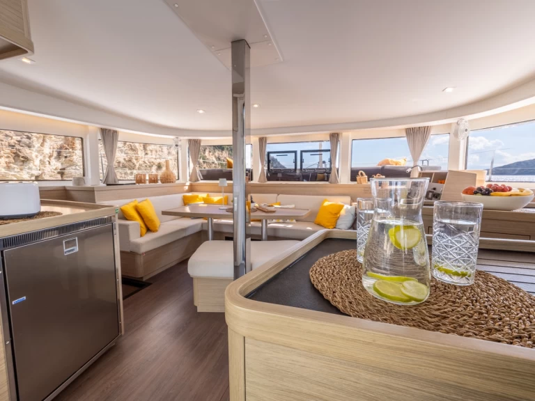 Noleggio Catamarano a Lefkáda – Lagoon Lagoon 42