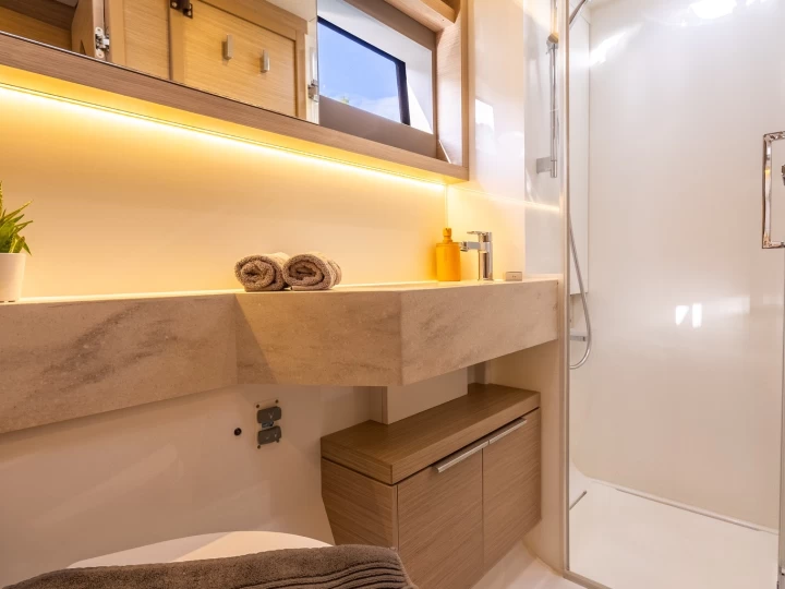 Noleggio Catamarano a Lefkáda – Lagoon Lagoon 51