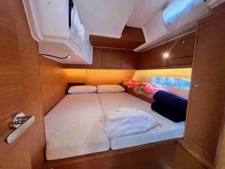 Noleggio Barca a vela Dufour con patente nautica