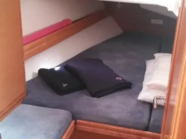 Barca a vela a noleggio a Rodi Garganico al miglior prezzo