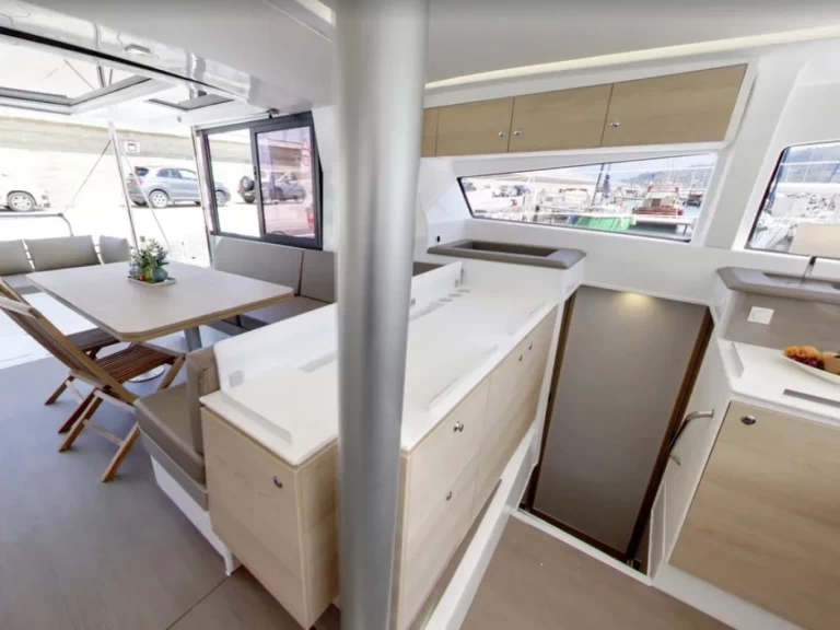 Noleggio Catamarano con o senza skipper Bali a Agropoli